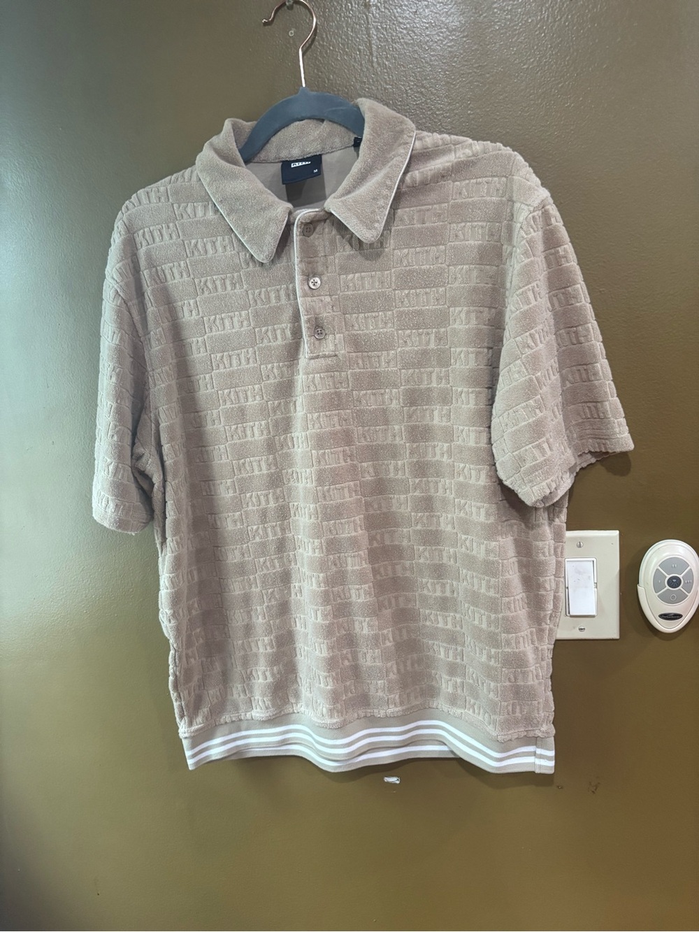 Kith Graham Quicksand Men's Logo Polo Shirt - Size Medium